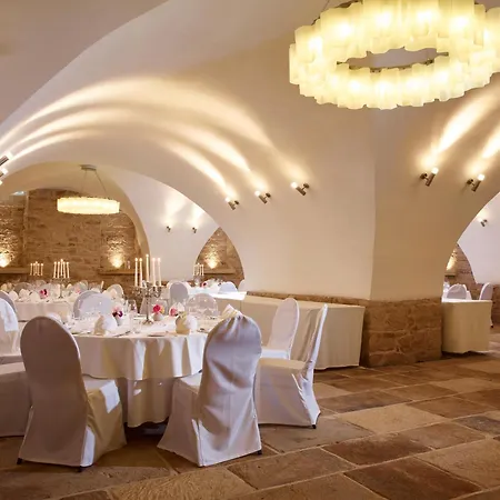 Schloessl Hotel